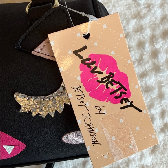🆕 BETSEY JOHNSON Luv Betsey Harley Crossbody Bag Black Cat NWT - Picture 7 of 16